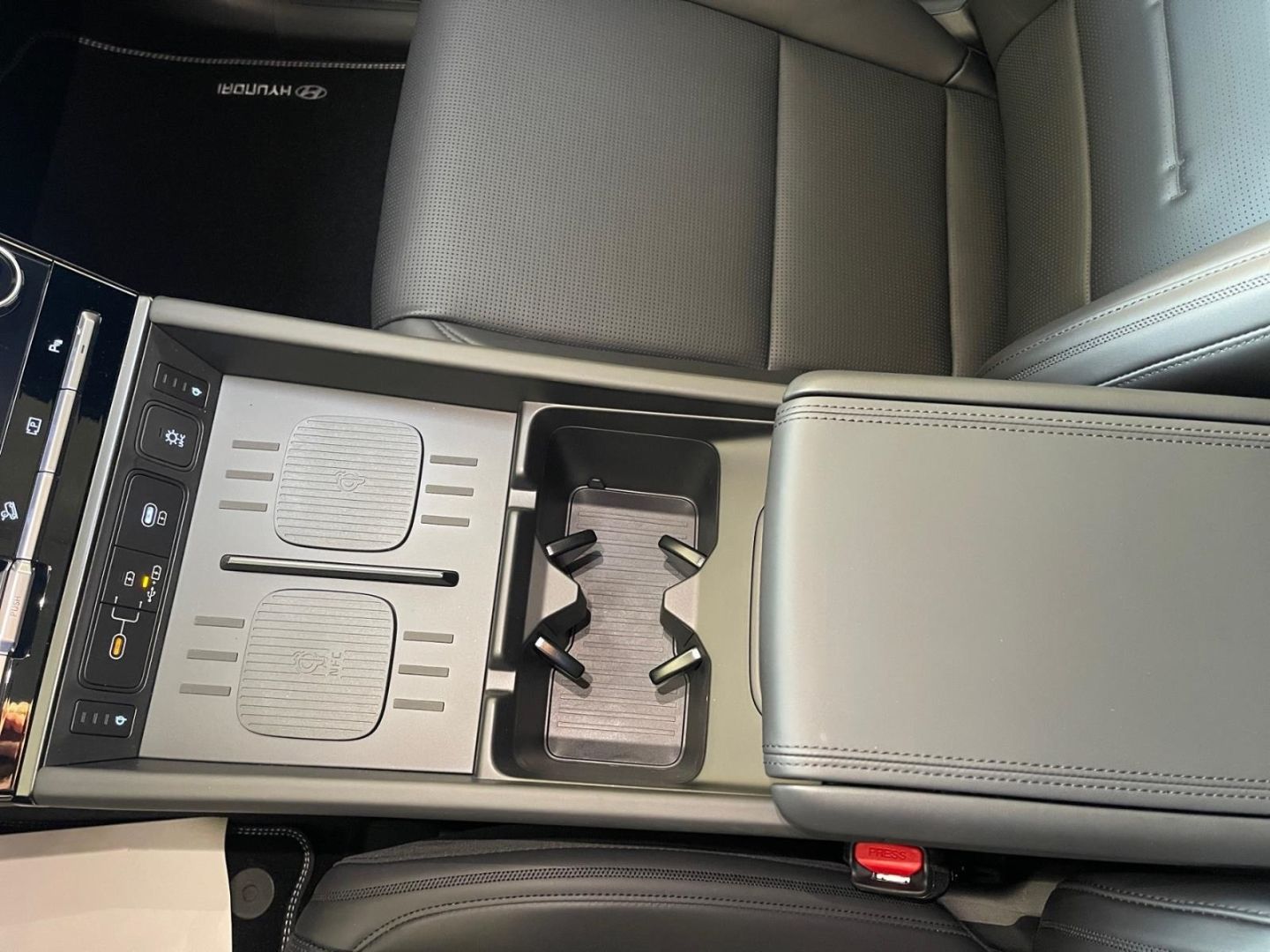 Hyundai Santa Fe – Bild 14