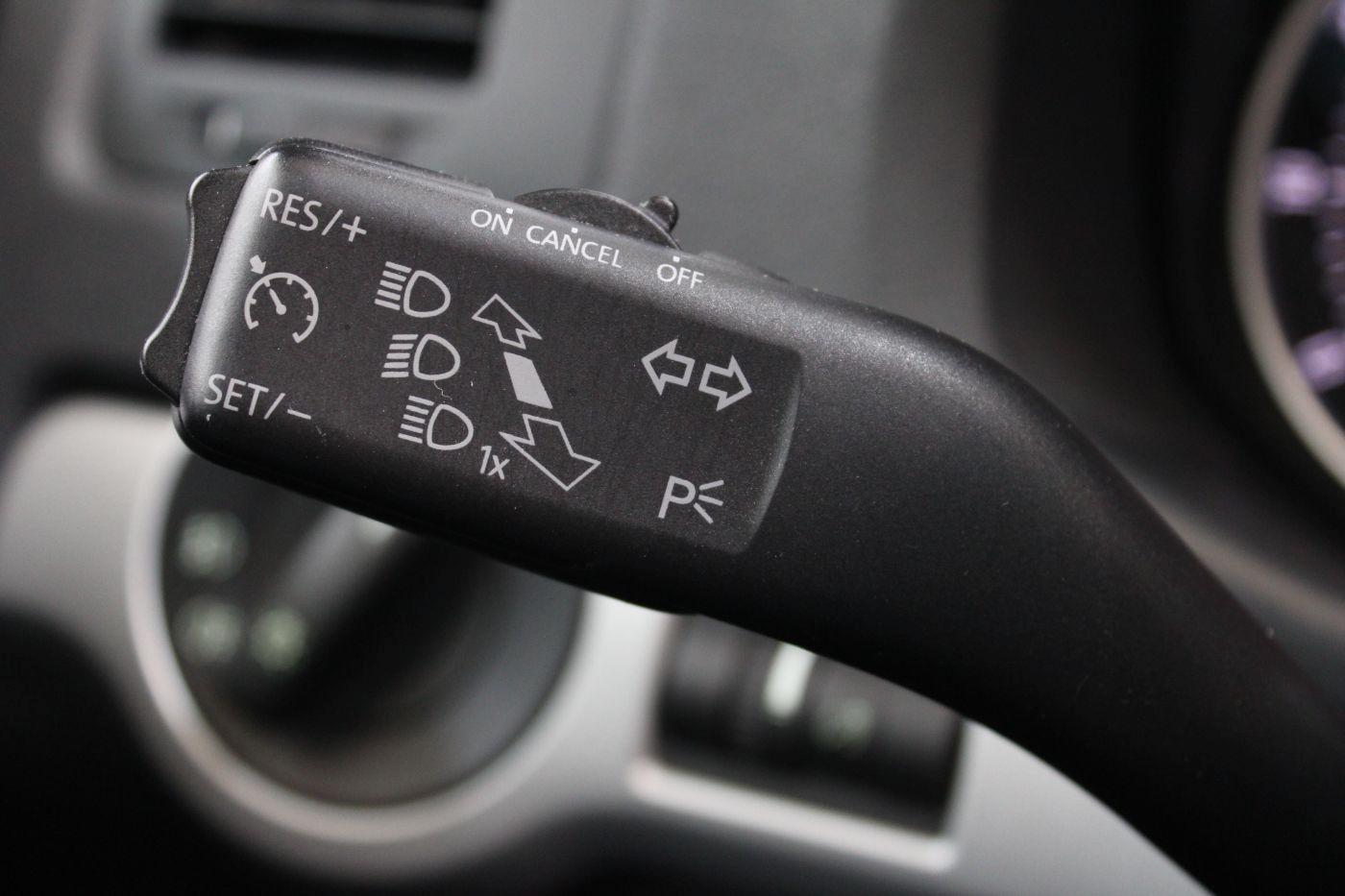 Skoda Octavia 2012 — фото 17