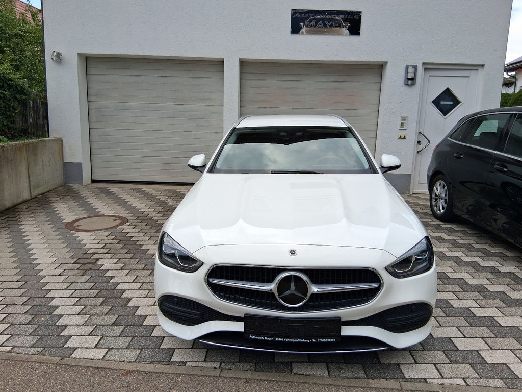 Image of Mercedes-Benz C 220