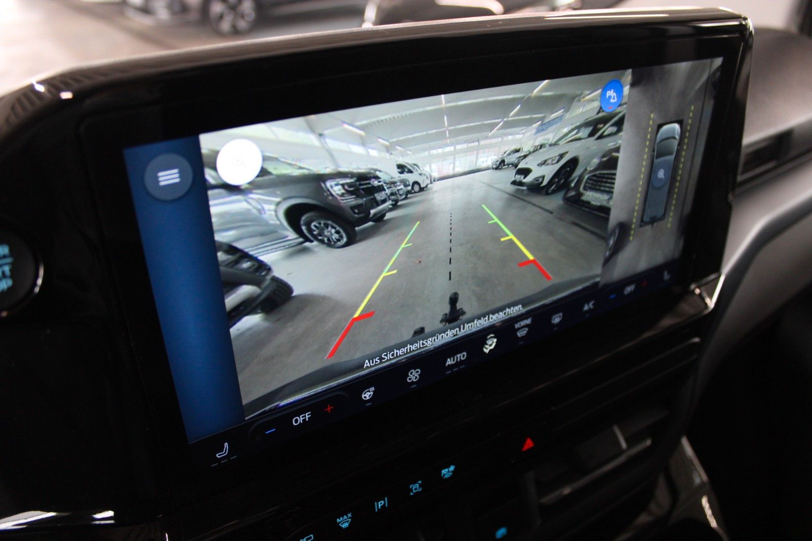 Fahrzeugabbildung Ford NUGGET L1 Active MARKISE + Aufstelldach SOFORT