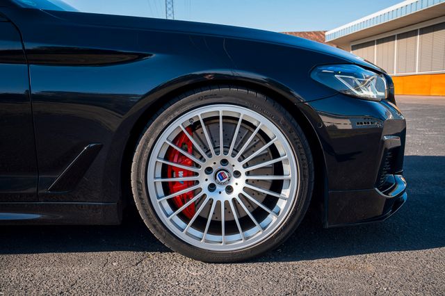 BMW 540i xD MSport, Individ. B&amp;W,HUD,360,AHK,Laser 