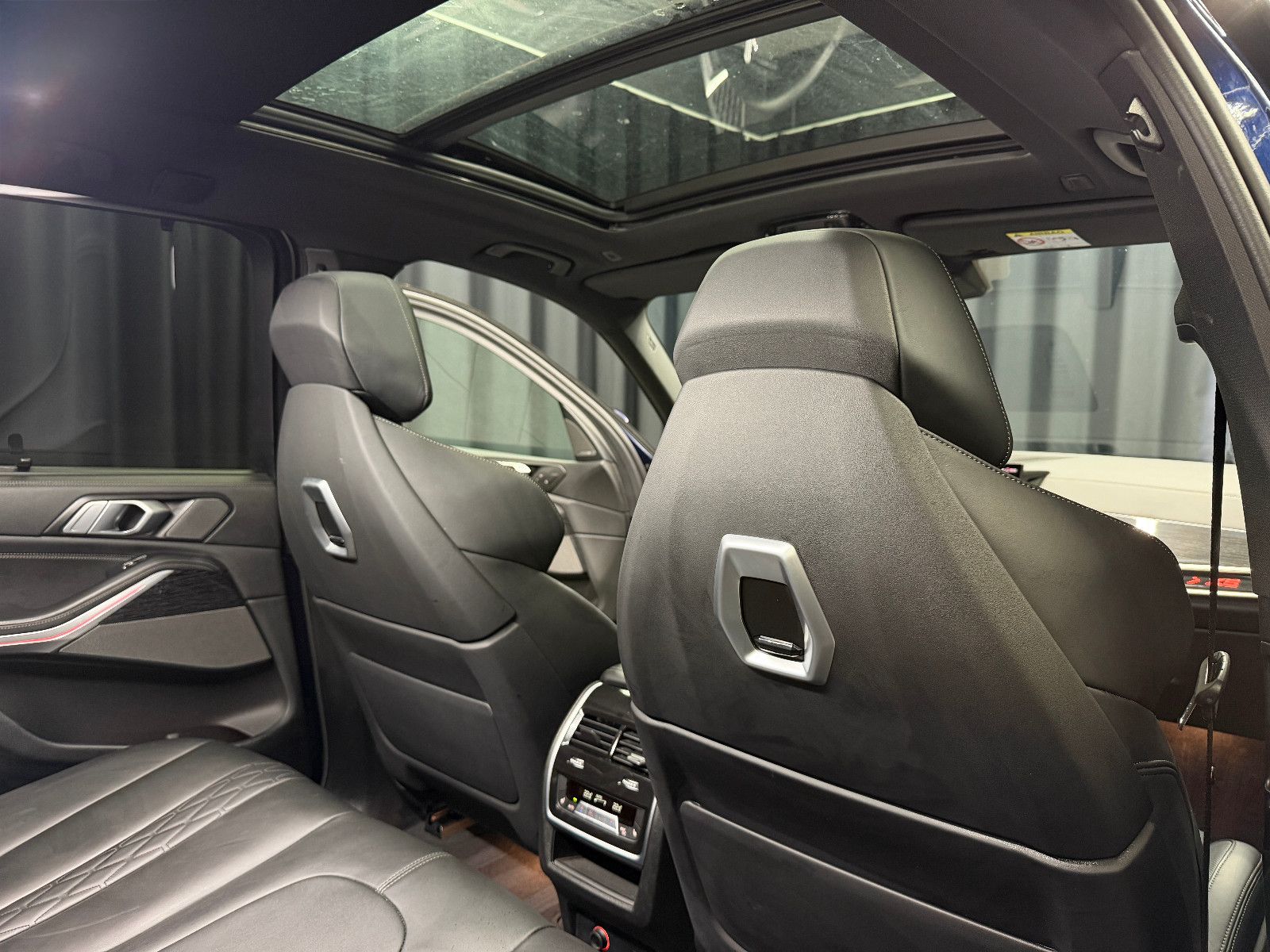 Fahrzeugabbildung BMW X5 40 d xDrive M SPORT PRO|PANO|M-SITZE|INDIVID