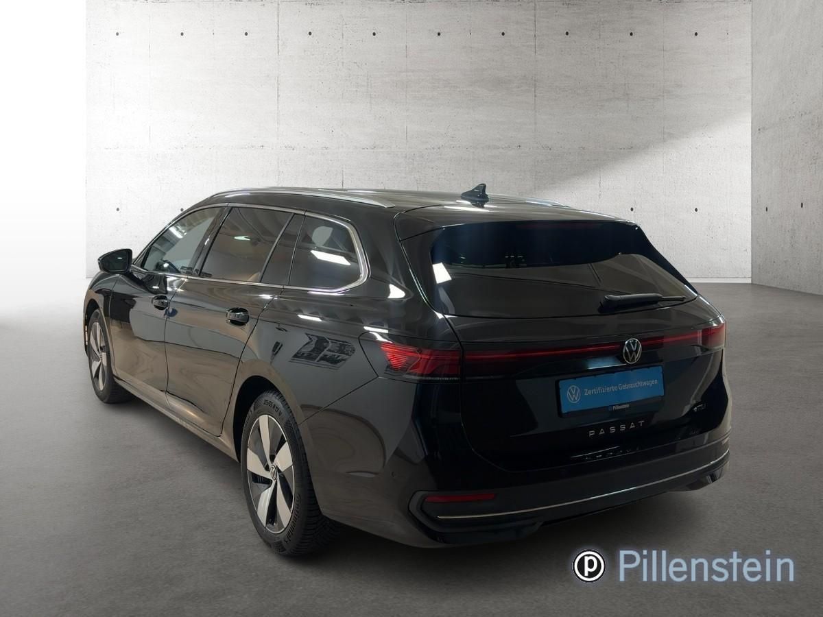 Volkswagen Passat BUSINESS 1.5 eTSI DSG AHK NAVI AREA-VIEW foto 5