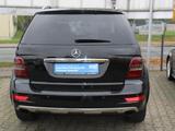 Mercedes-Benz ML 350 CDI 4Matic AMG STYLE Niveau Kamera AHK - Mercedes-Benz ML 350 in Duisburg