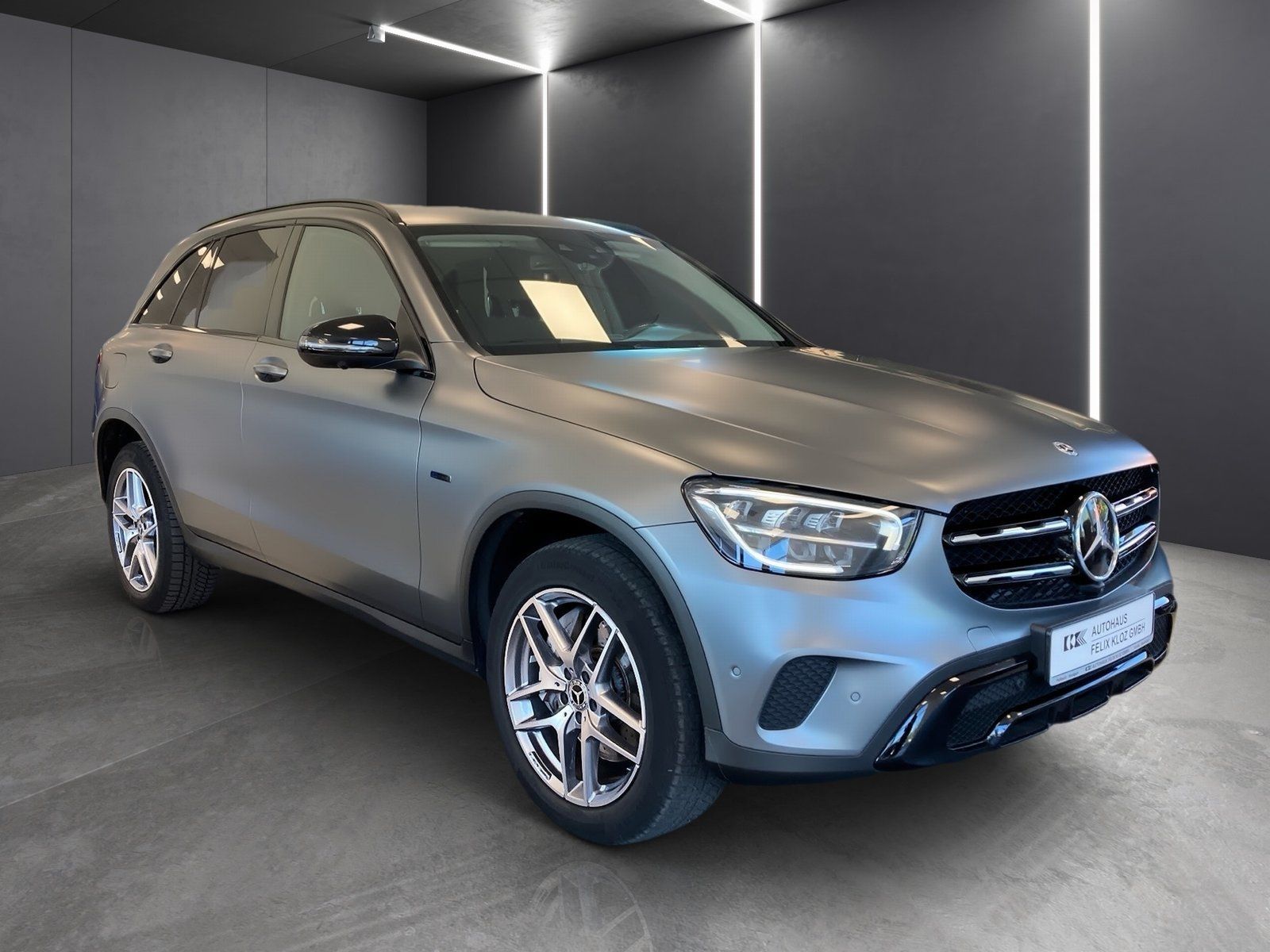 Fahrzeugabbildung Mercedes-Benz GLC 300 de 4M*Distronic*AHK*Totwinkel*360°*EasyP