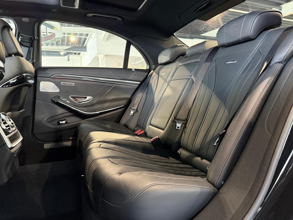 Mercedes-Benz S 63 AMG