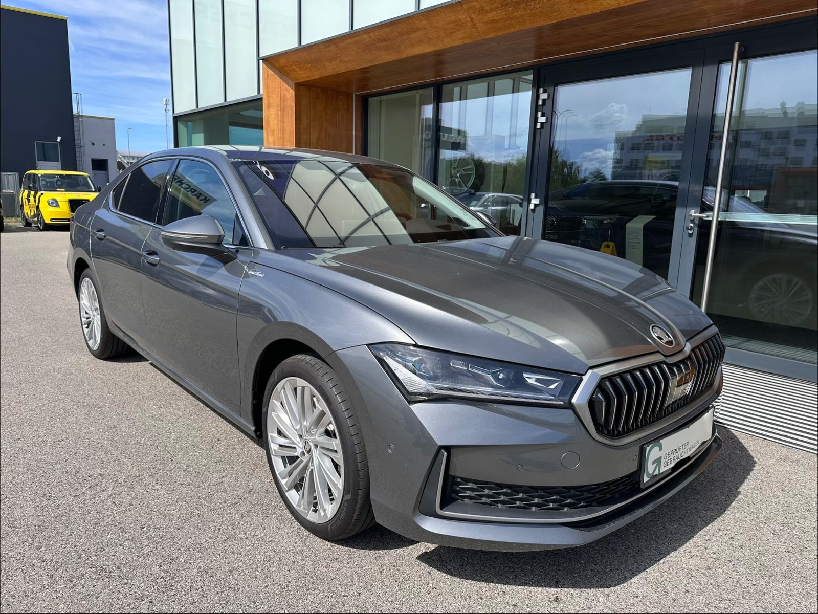 Skoda Superb Lim. 2.0 TDI 193PS 4x4 L&K HeadUP TOP