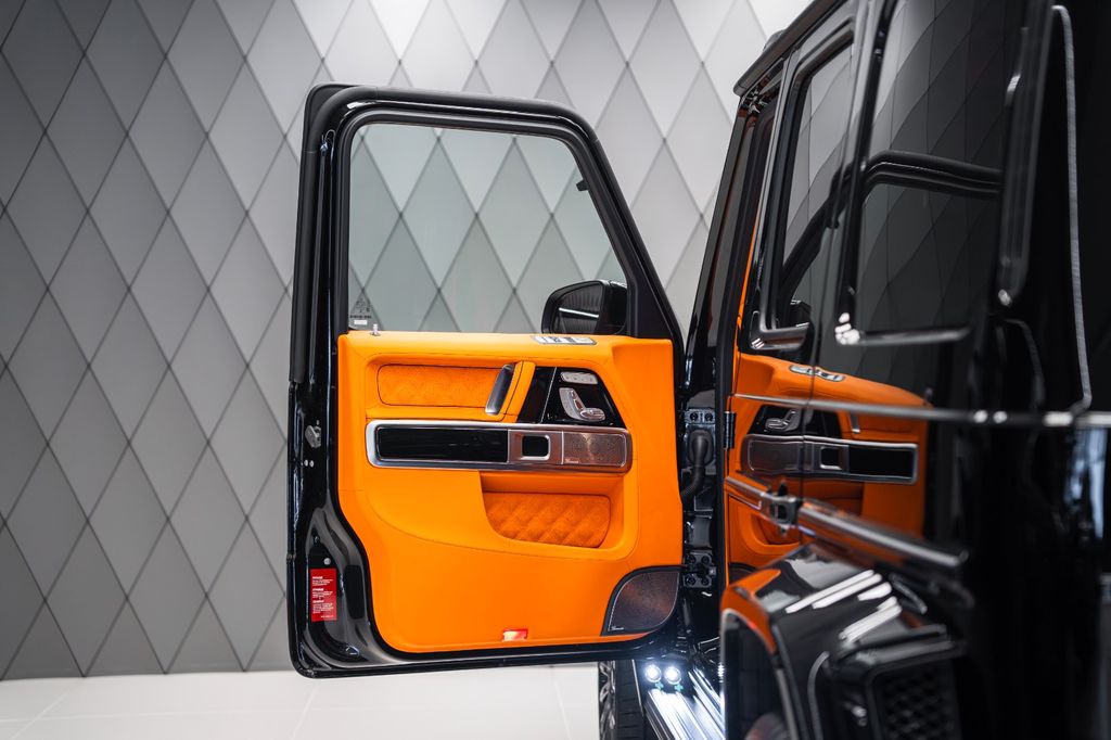 G 63 AMG BRABUS G 800 BLACK / ORANGE CARBON - Bild 17
