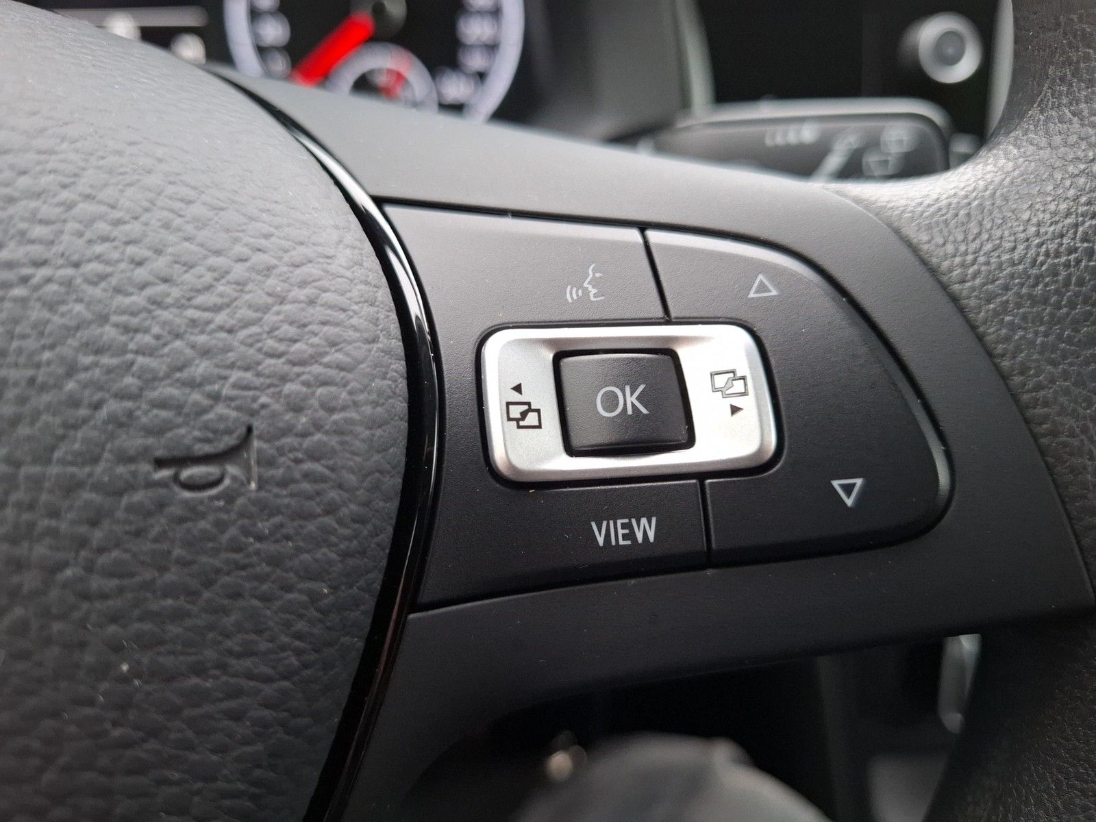 Fahrzeugabbildung Volkswagen Polo 1.0 Comfortline Klima DAB PDC