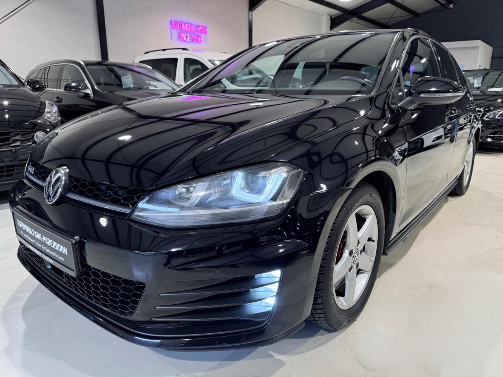 Volkswagen Golf 7 2.0TDI GTD/Panorama/StandHZ/Alcantara/LED