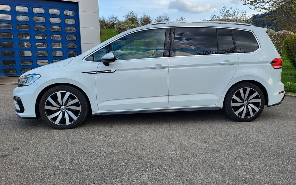 Image of Volkswagen Touran