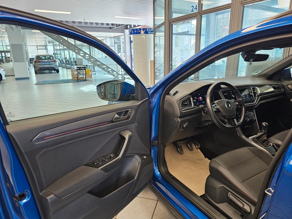 Volkswagen T-Roc Sport Navi,Pano-Dach,Kamera,LED,PDC,SH, миниатюра 22