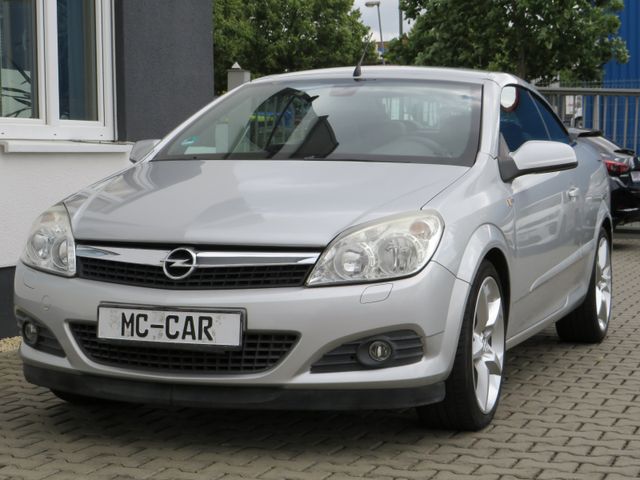 Opel Astra Cosmo 1.8