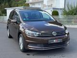 Volkswagen Touran Comfortline BMT/Start-Stopp - Volkswagen Touran mit Diesel-Antrieb: Kleinbus, Comfortline