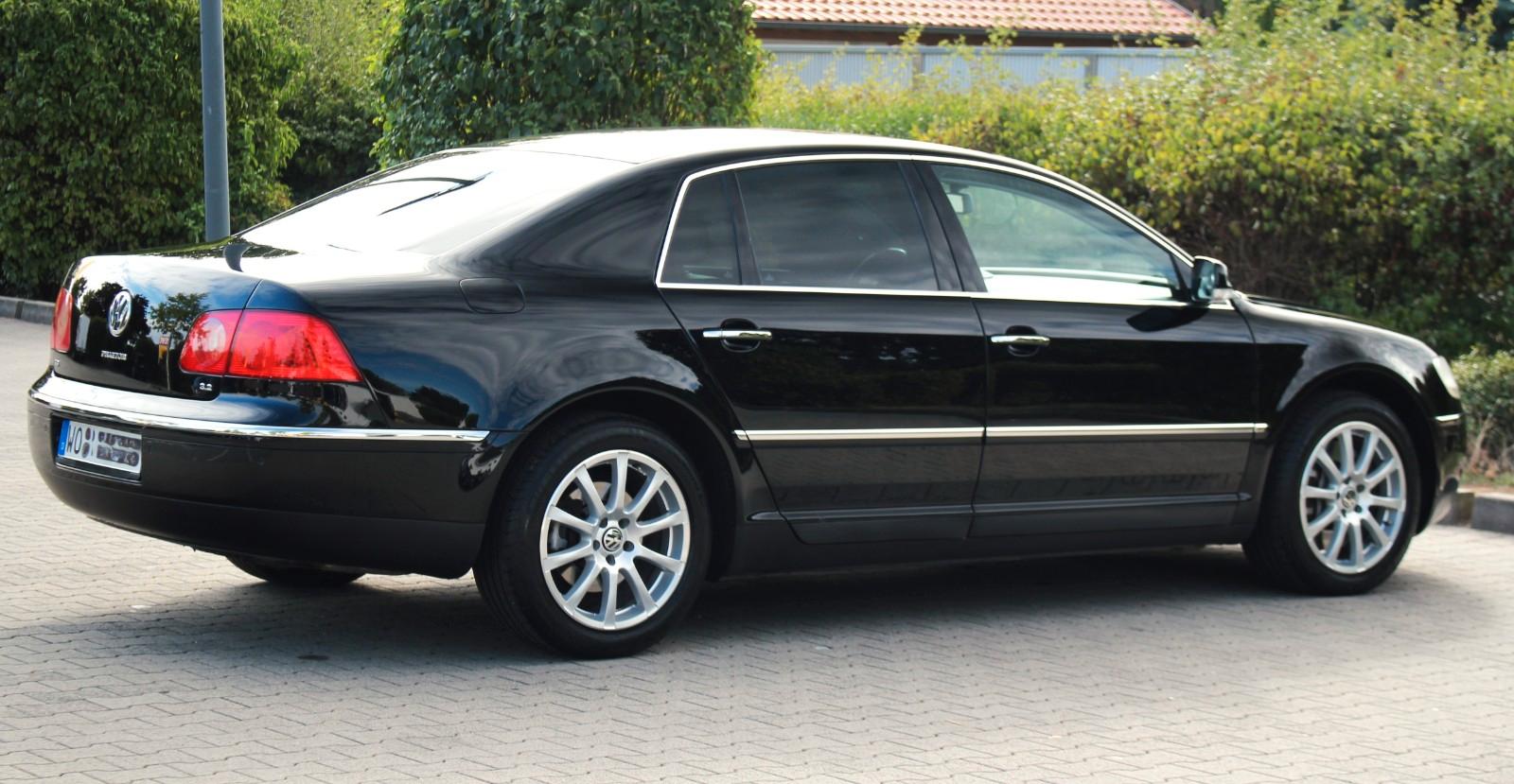 Volkswagen Phaeton V6 4Motion*NAVI*XENON*LEDER*PDC*4xSHZ*