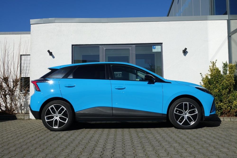 MG4 LUXURY 150KW 64 kWh 7J Garantie SOFORT! imagem 2