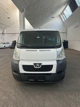 Peugeot Boxer mit Anhängerkupplung - Peugeot Boxer aus 2008