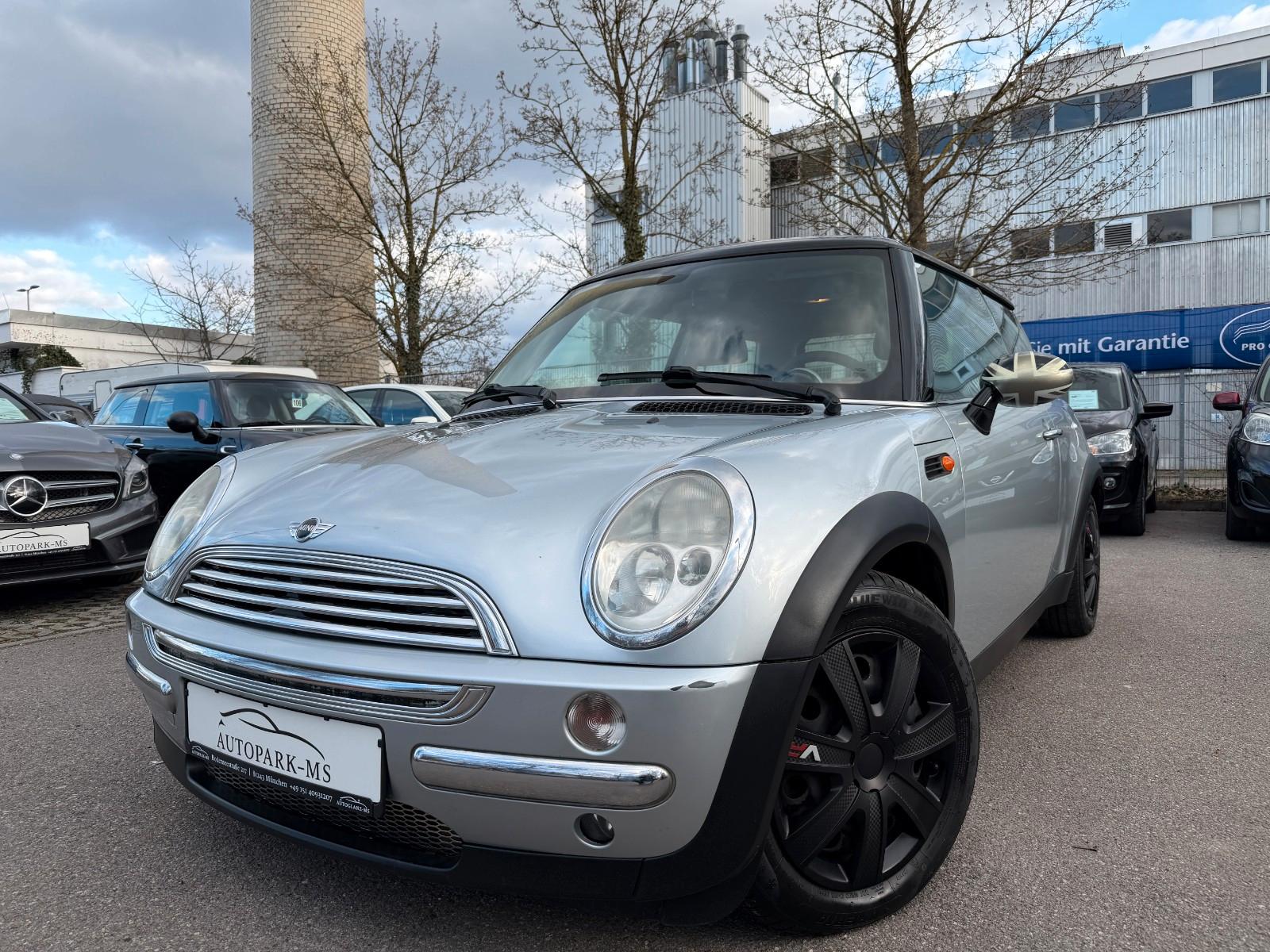 MINI Cooper R50 1.6 TÜV & Service NEU Pano-SHZ-Leder