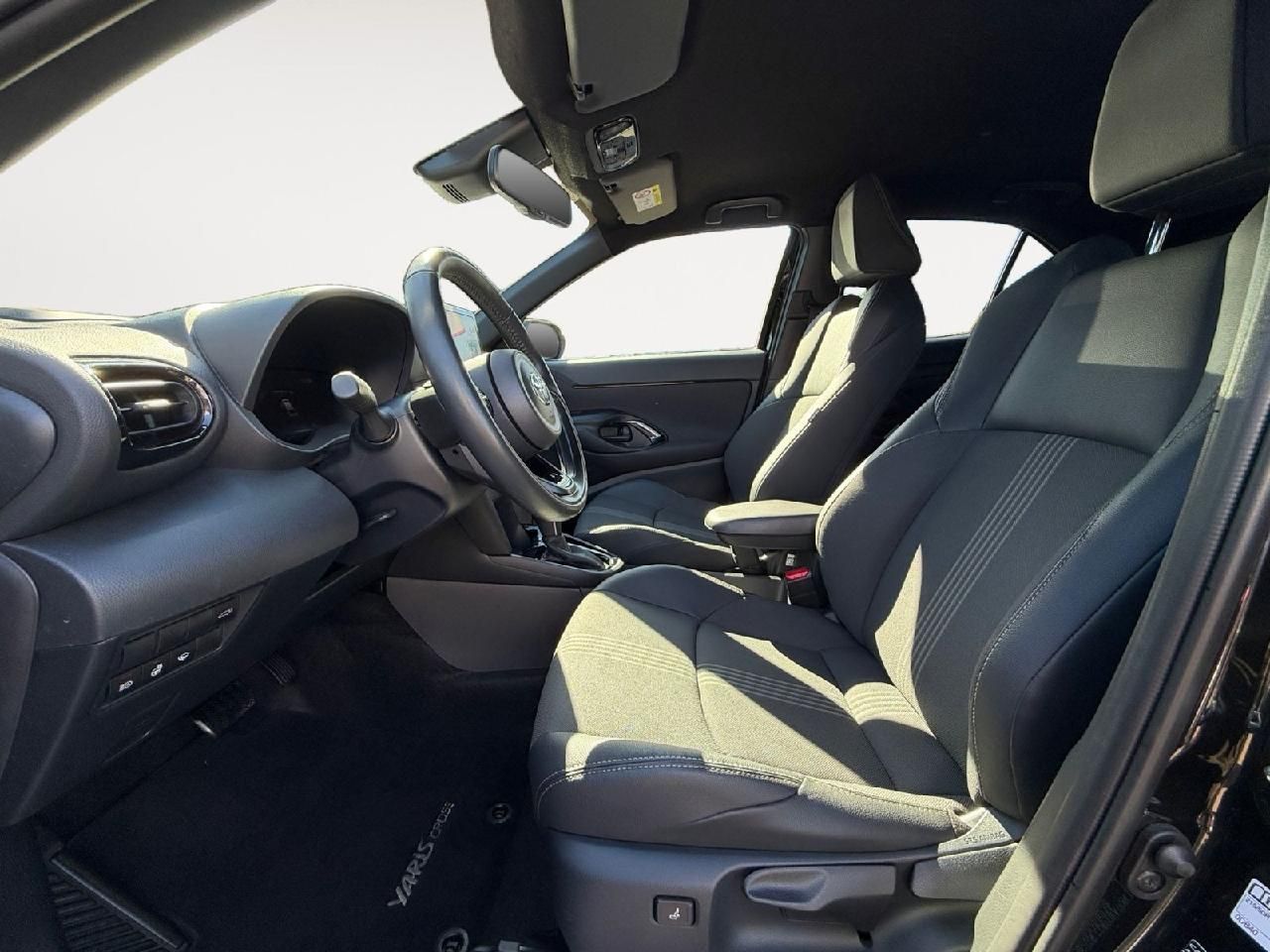 Fahrzeugabbildung Toyota Yaris Cross Hybrid FWD Adventure
