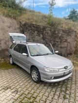 Peugeot 306 Break XS 2.0 HDI TÜV 2027 - Peugeot 306 aus 2002