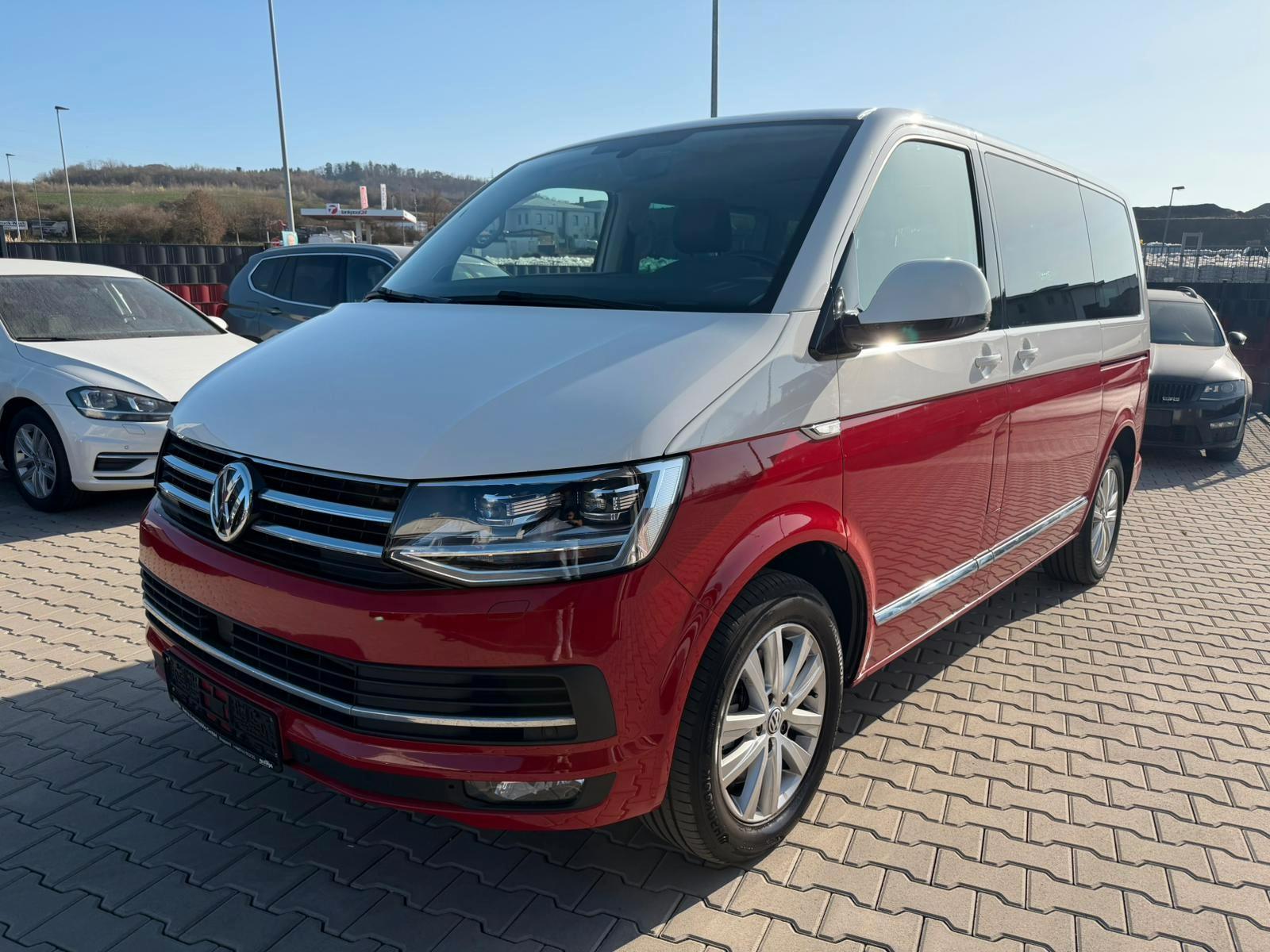 Volkswagen T6 Multivan*HIGHLINE*KAMERA*ACC*ALCANTARA*DYNAUD