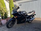 Honda VFR 750 F (RC36) - HONDA VFR 750