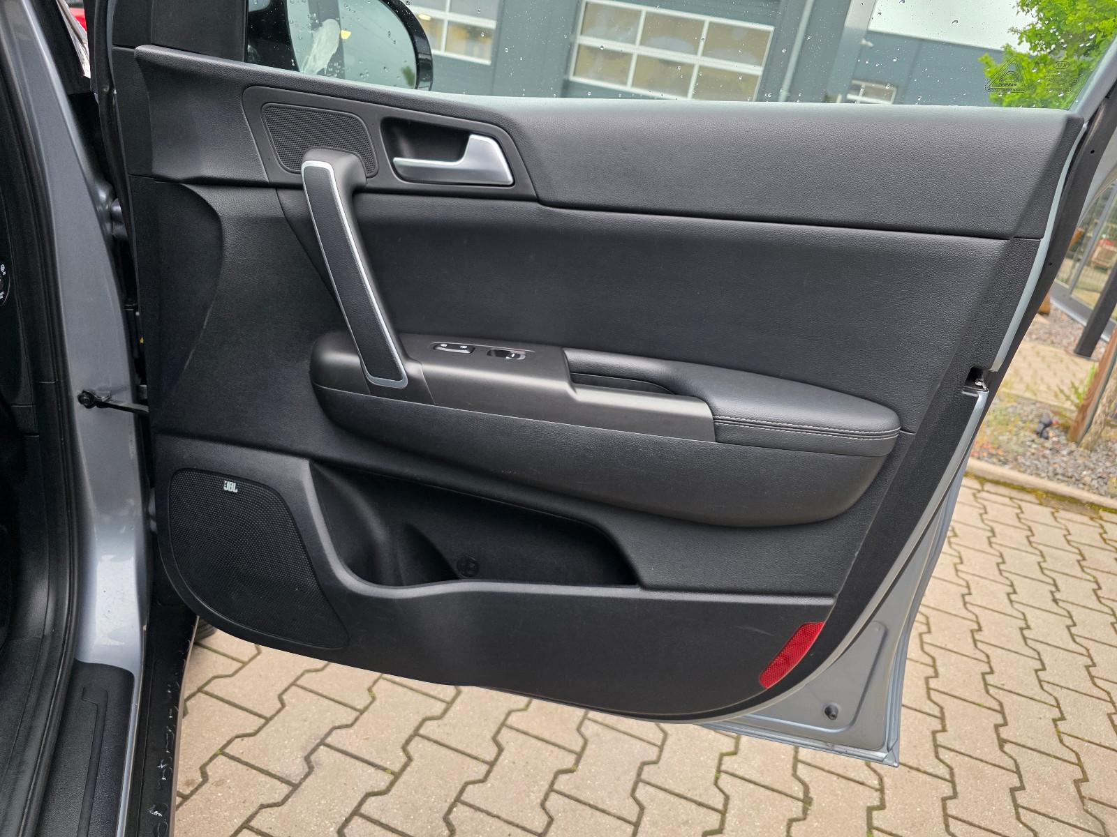 Kia Sportage Spirit 4WD*Bi-Led*Kamera*Pano*Leder*AHK