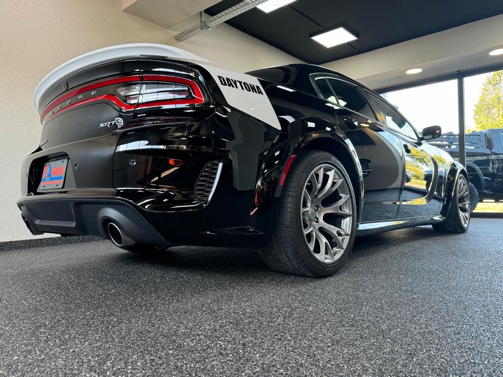 Fahrzeugabbildung Dodge SRT HELLCAT DAYTONA WIDEBODY NR. 486 VON 501