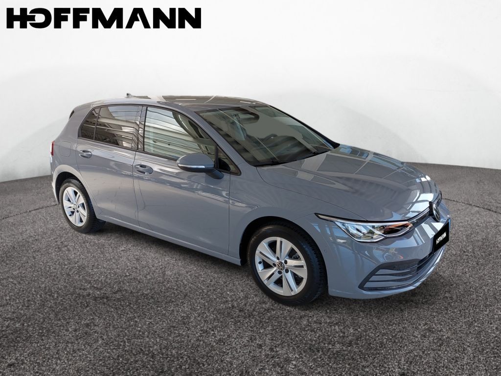 Fahrzeugabbildung Volkswagen Golf 1.5 TSI Life ACC Business Premium Paket