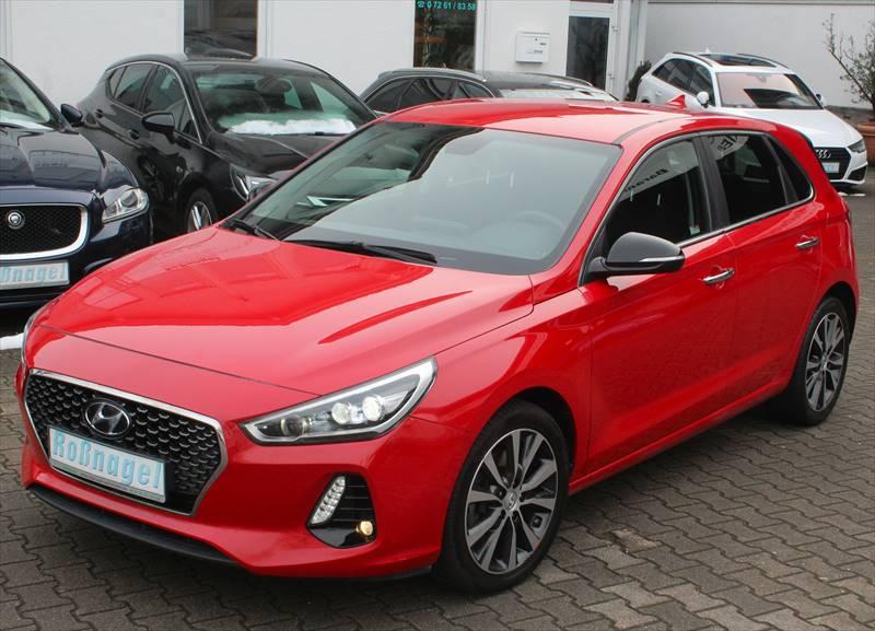 Hyundai i30 - 1,4-GDI Intro Plus-Paket Alu 17 Allwetter
