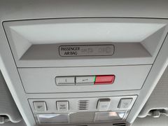 Fahrzeugabbildung Volkswagen T6.1 Multivan lang 4MOTION - Sperre*Standhzg!!!