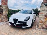 Alfa Romeo Giulietta Sport 1.4 TB Klimaautomatik Navi SHZ - gebrauchte Alfa Romeo Giulietta aus dem Jahr 2020