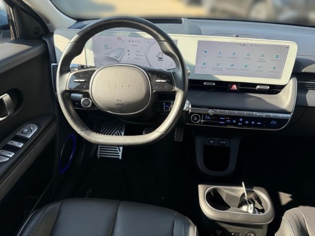 Fahrzeugabbildung Hyundai IONIQ 5 Uniq Elektro +KLIMA+LEDER+LED+PDC+RFK+UV