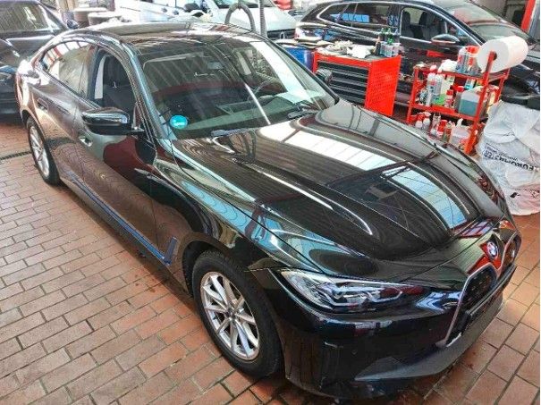 Angebot ansehen BMW i4