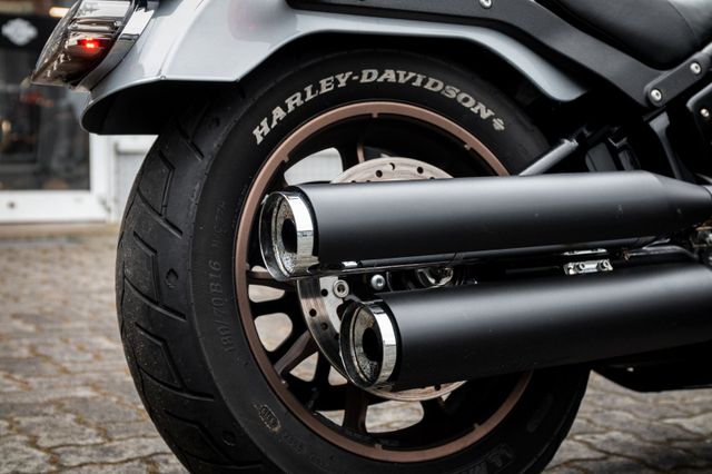 Fahrzeugabbildung Harley-Davidson LOW RIDER S FXLRS 114 - Originalzustand -