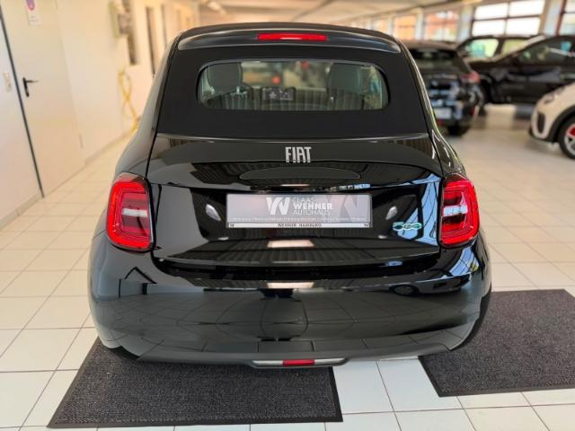 Fiat 500e Cabrio Icon Faltdach Navi Digitales Cockpit