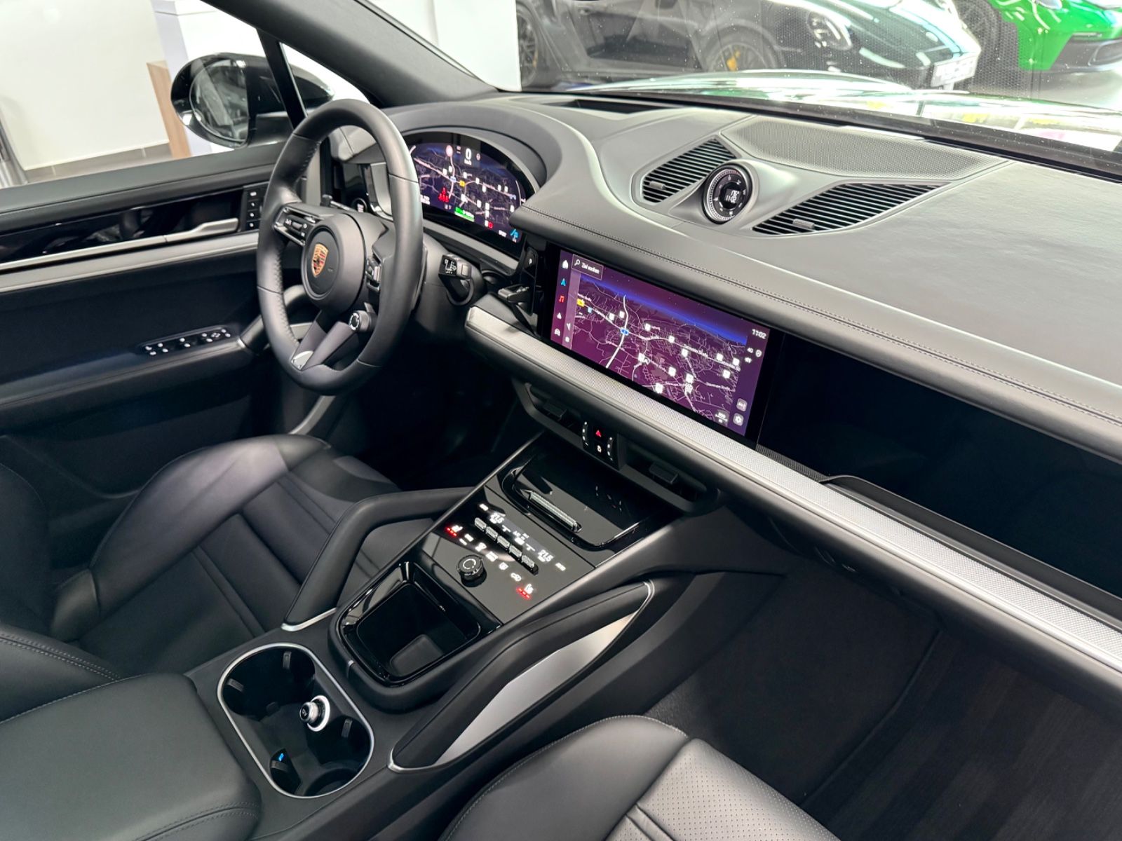 Porsche CAYENNE S E-HYBRID SPORTAGA*NIGHTV*PDCC*H-UP*21" imagem 2