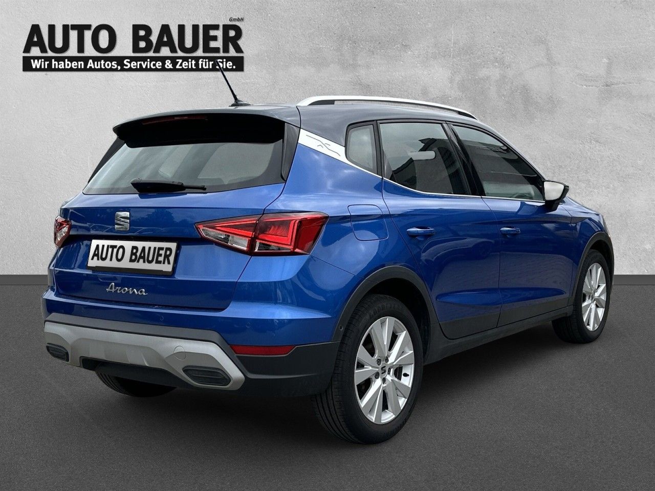 Fahrzeugabbildung SEAT Arona Xperience 1.0TSI 110 PS DSG-Navi*Cam* - mit KI generiert/bearbeitet