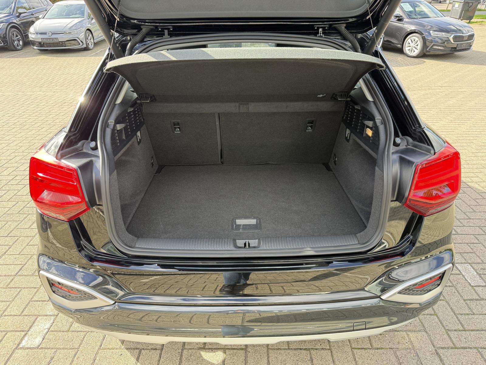 Audi Q2 35 TFSI Advanced,Virtual,Matrix,R-Kam,ACC