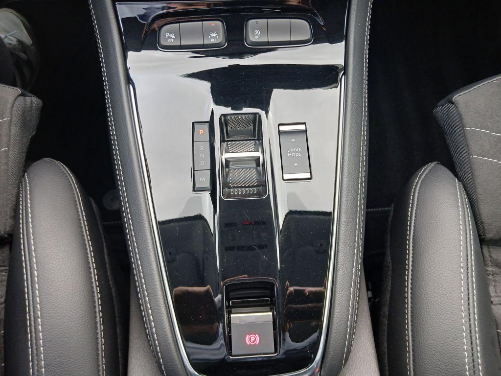 Opel Grandland GS 1.2 AT +AHK+TECH-PRO+NAVI+KEYLESS+
