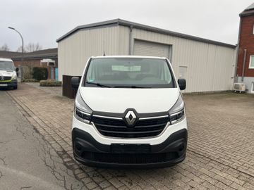 Renault Trafic - 2