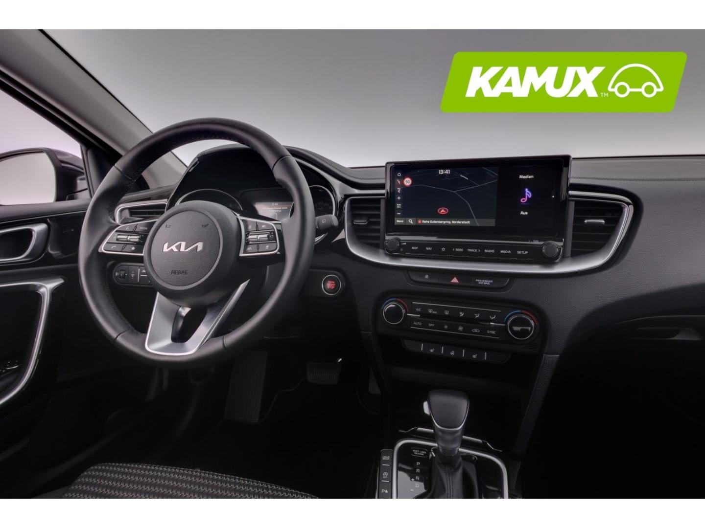 Kia Ceed_sw 1.5T-GDI Aut.Ultimate+NAVI+VIRTUAL+TEMPO