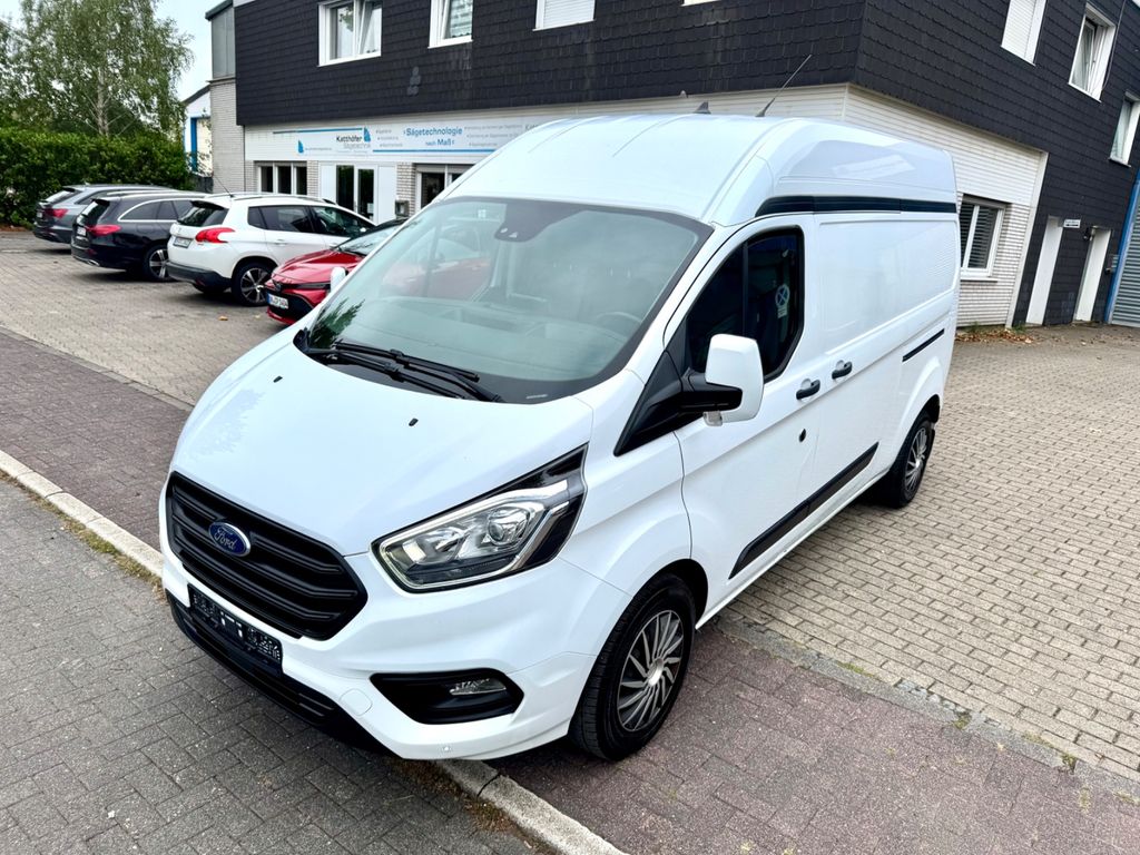 Image of Ford Transit Custom
