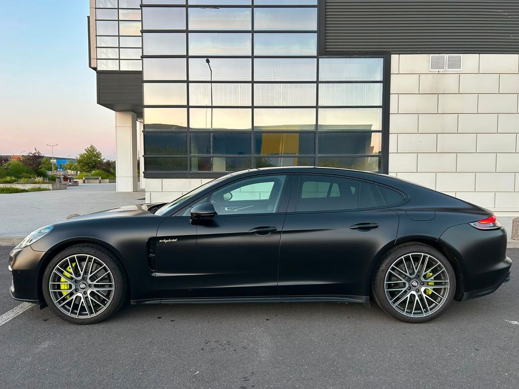 Image of Porsche Panamera