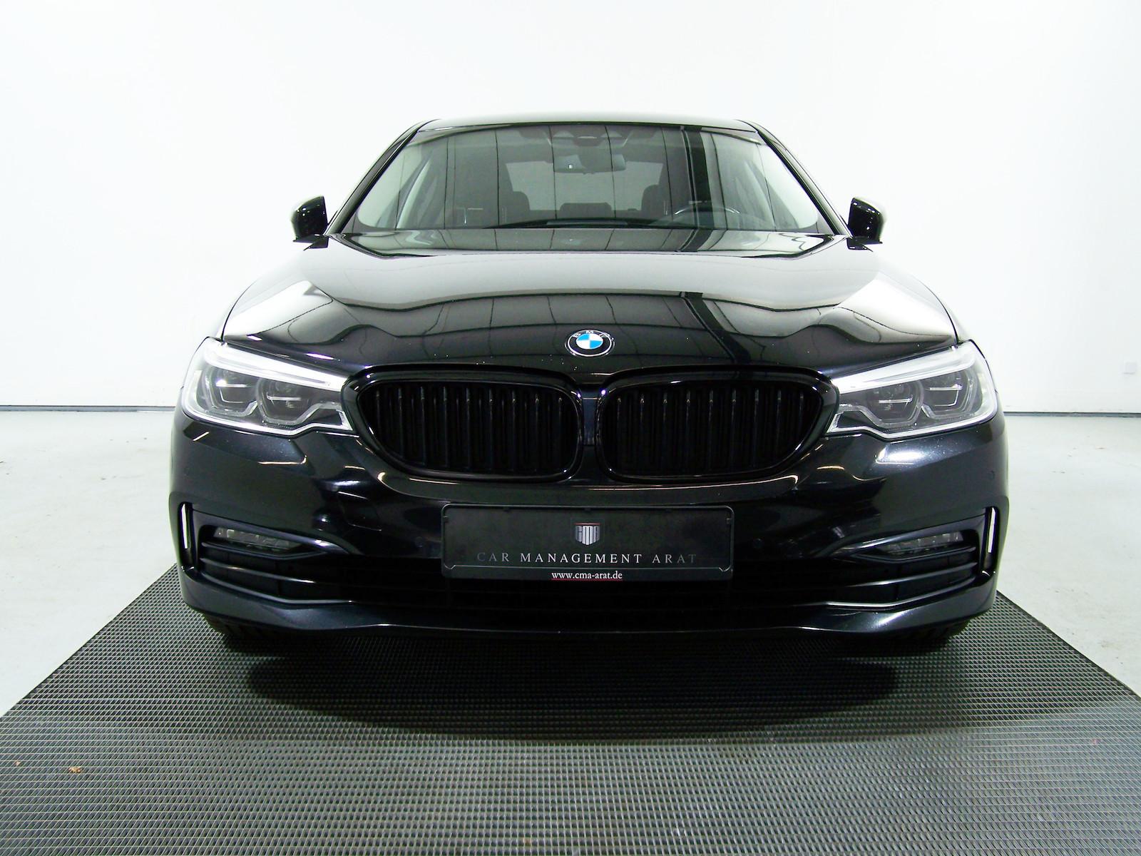 BMW 530 e PHEV Sport Line LIVE+HEAD+NAV+AMB+KAM+CARP