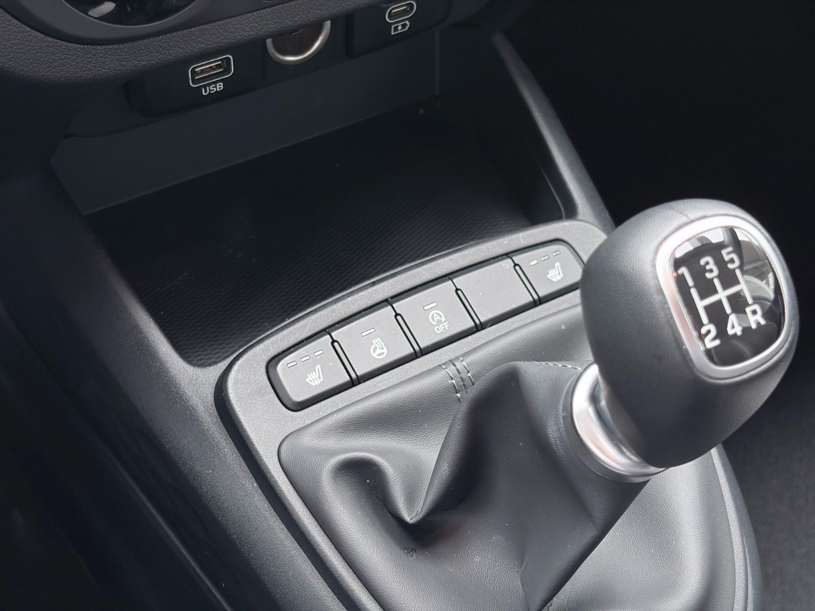 Hyundai i10 – Bild 21