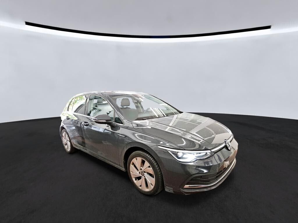 Volkswagen Golf Style 1.5 TSI EVO ACT 130 CV 7-s imagem 2