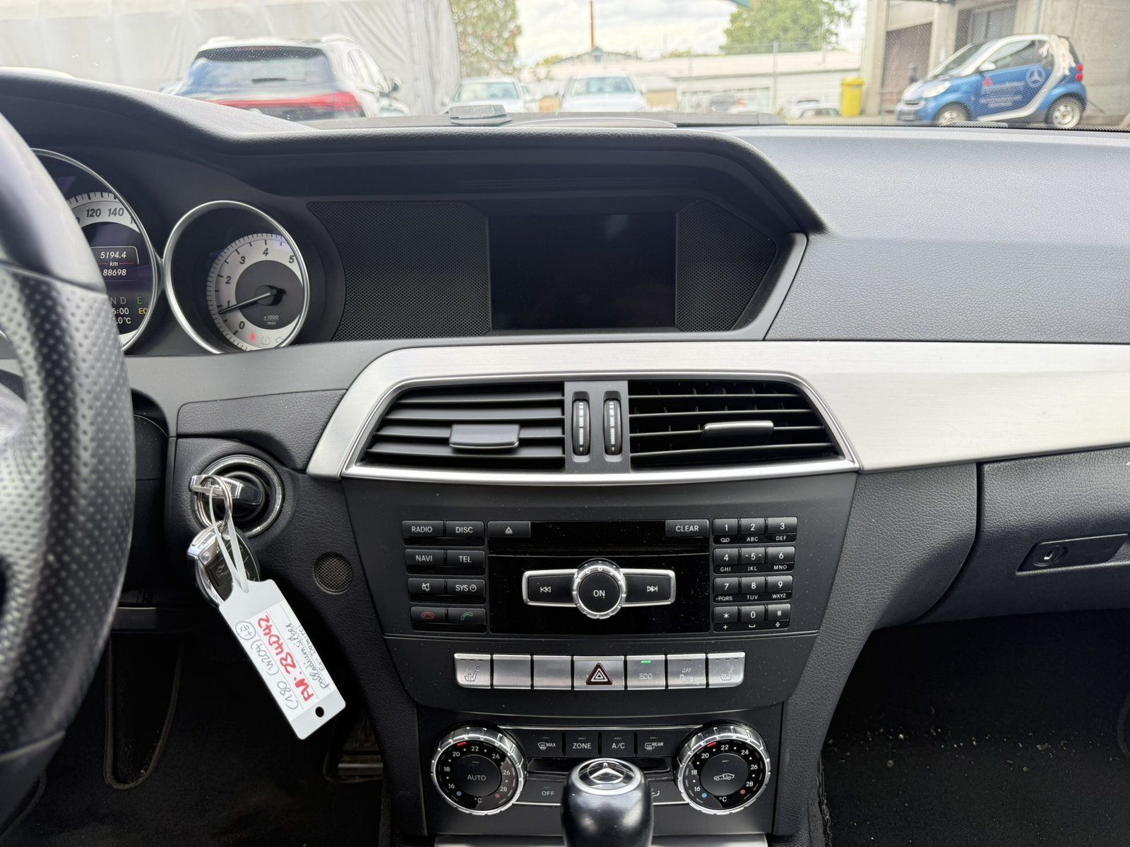 Fahrzeugabbildung Mercedes-Benz C 180 CGI Avantgarde