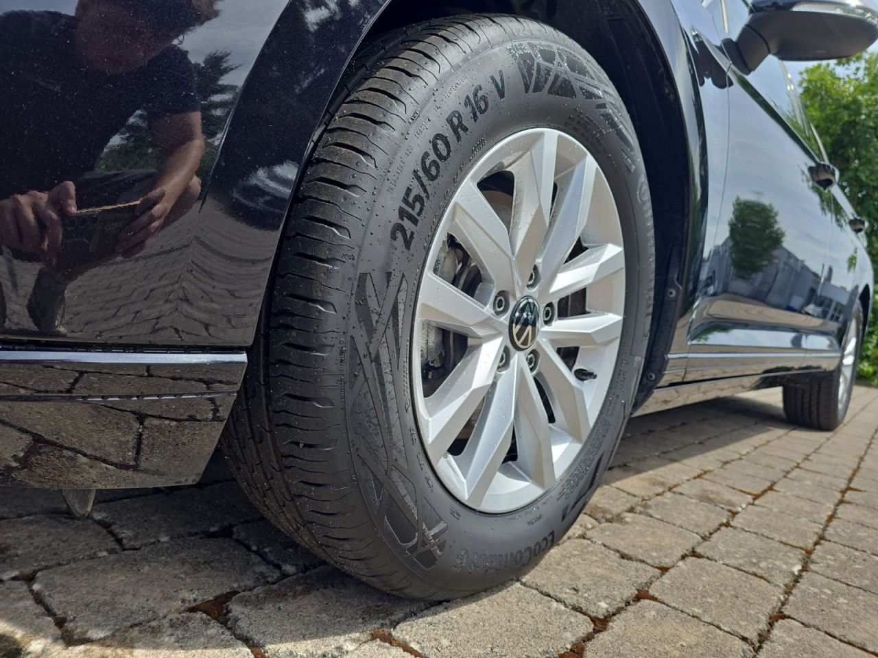 Fahrzeugabbildung Volkswagen Passat Variant Business 2.0 TDI SCR 110 kW