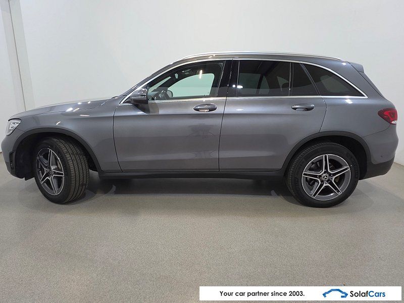 Mercedes-Benz GLC 300 e AMG 4Matic Aut. LED Navi-Pro 1/2 Spor imagem 2